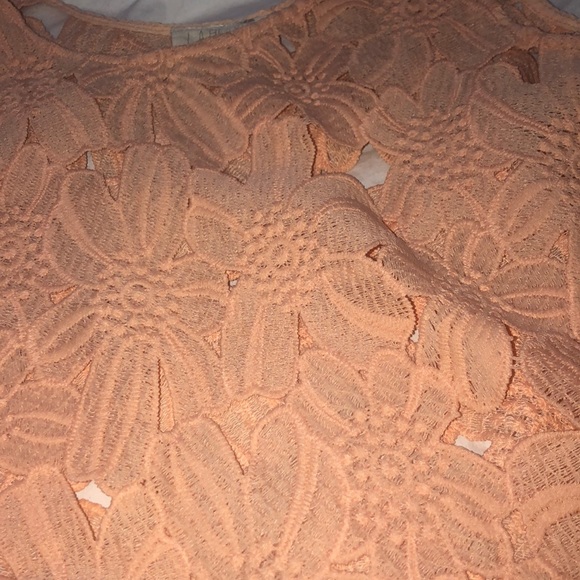 LA HEARTS flower top - Picture 2 of 5